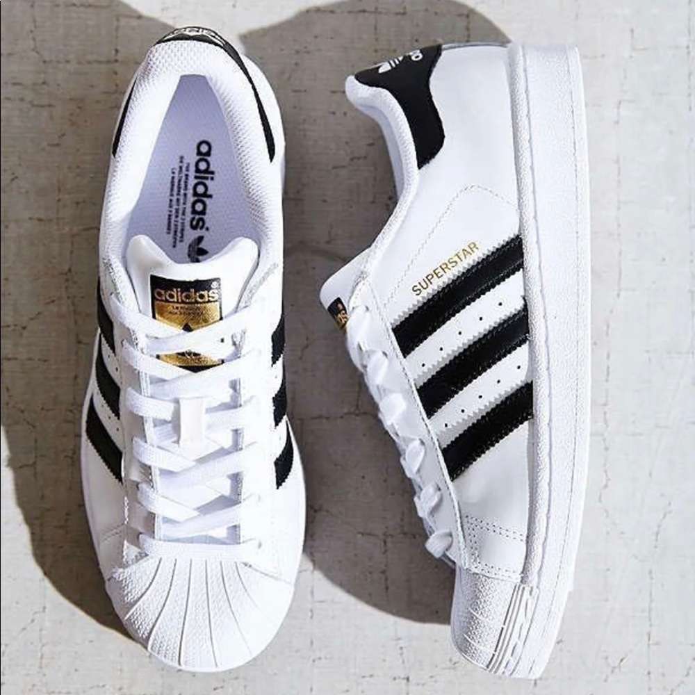 Adidas superstar